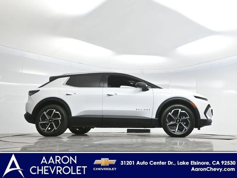 New 2026 Chevrolet Equinox EV LT image 51