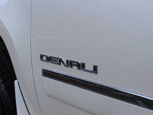 Used 2013 GMC Yukon Denali AWD/4WD image 48