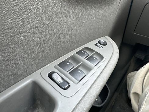 Used 2010 Chevrolet Malibu LS image 15