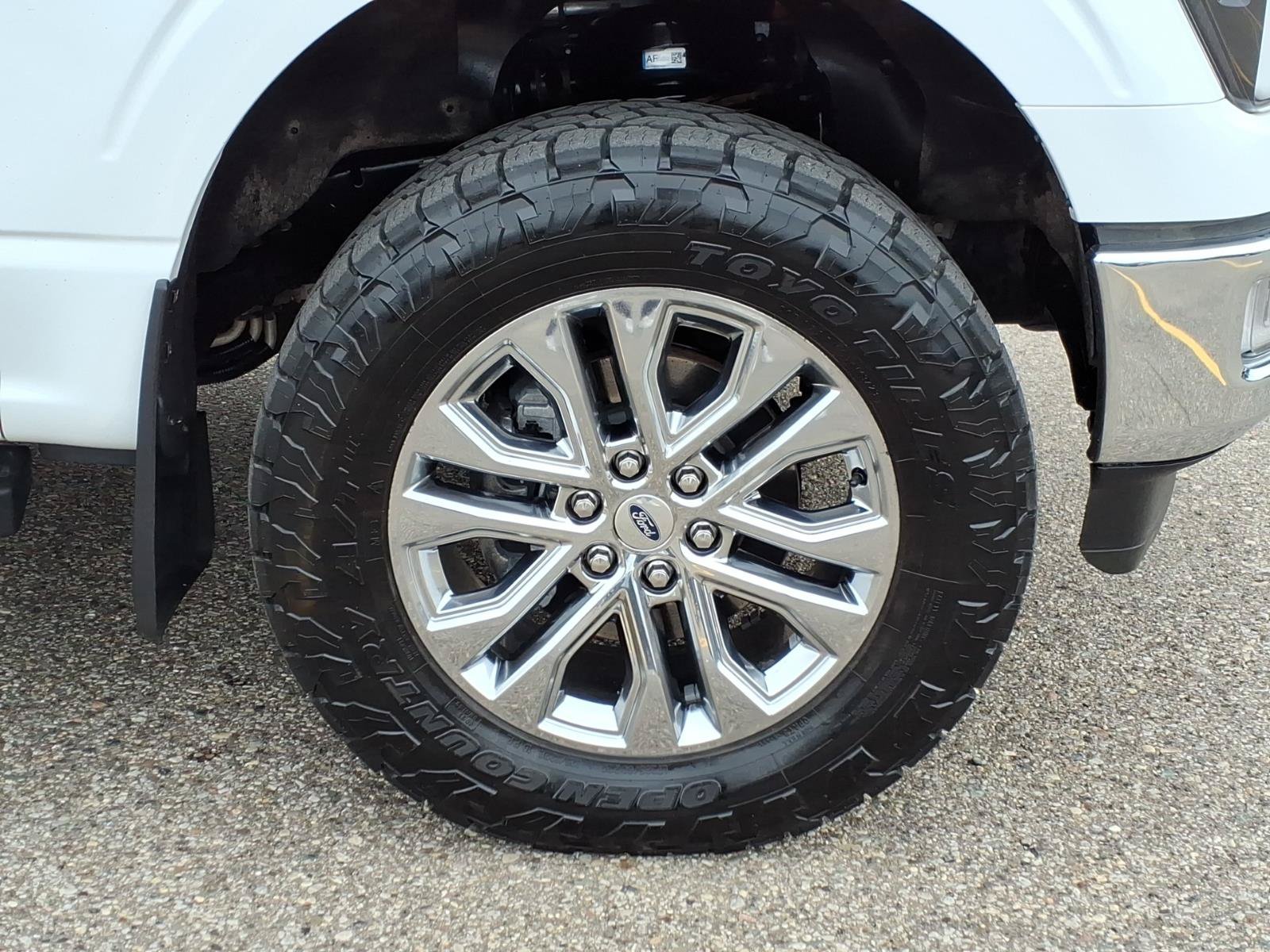 Used 2024 Ford F150 Lariat w/ Equipment Group 502A High AWD/4WD image 9