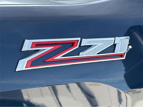 Certified 2022 Chevrolet Silverado 2500 LTZ w/ LTZ Plus Package image 16