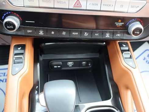 Used 2025 Kia Telluride SX X-Line AWD/4WD image 17