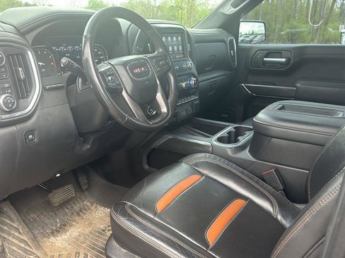 Used 2021 GMC Sierra 1500 AT4 w/ AT4 Premium Package AWD/4WD image 12