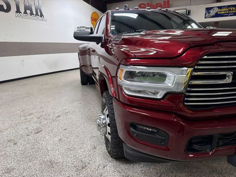 Used 2022 RAM 3500 Laramie AWD/4WD image 14
