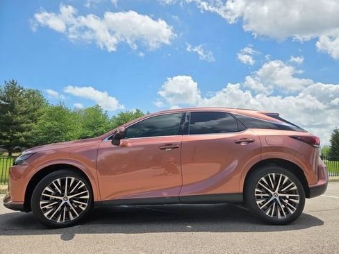 Used 2023 Lexus RX 350 Premium Plus w/ Accessory Package AWD/4WD image 23