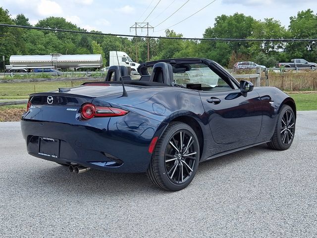 New 2026 MAZDA MX-5 Miata Grand Touring w/ Weather Package RWD image 4