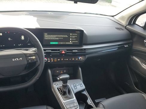 Certified 2026 Kia Sportage SX FWD image 15