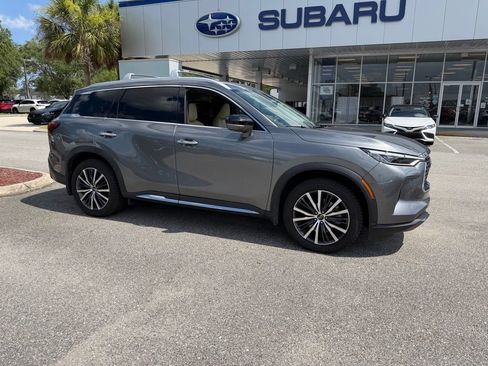 Used 2023 INFINITI QX60 Sensory w/ Vision Package FWD image 1