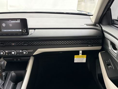 Certified 2024 Honda Accord LX image 27