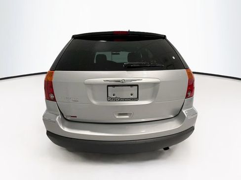 Used 2005 Chrysler Pacifica Touring FWD image 6