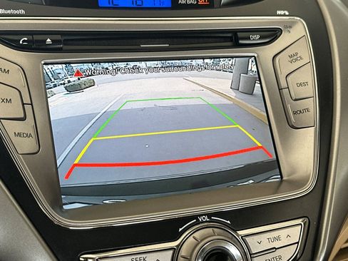 Used 2013 Hyundai Elantra Limited w/ Technology Pkg image 17