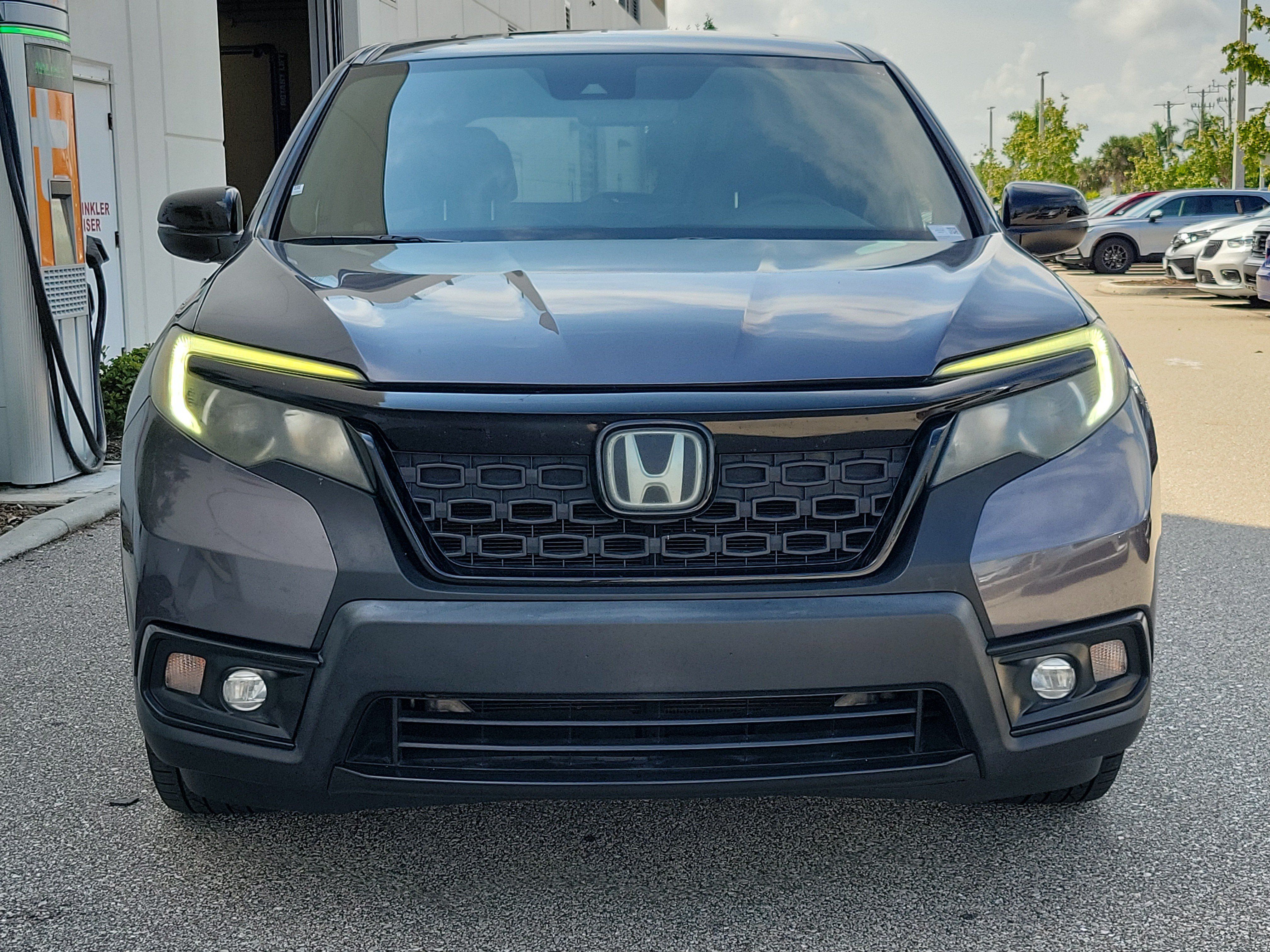 Used 2021 Honda Passport EX-L image 2