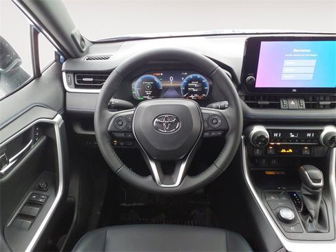 Used 2025 Toyota RAV4 XSE image 12
