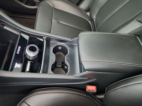 New 2025 Jeep Grand Cherokee Limited w/ Black Appearance Package image 30