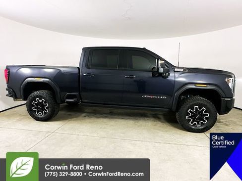 Used 2025 GMC Sierra 2500 AT4X image 11