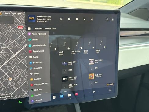 Used 2023 Tesla Model X Plaid image 20