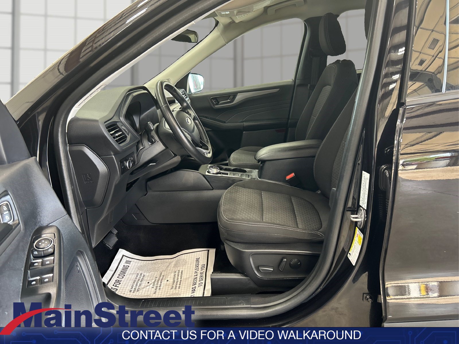 Used 2023 Ford Escape Active FWD image 9
