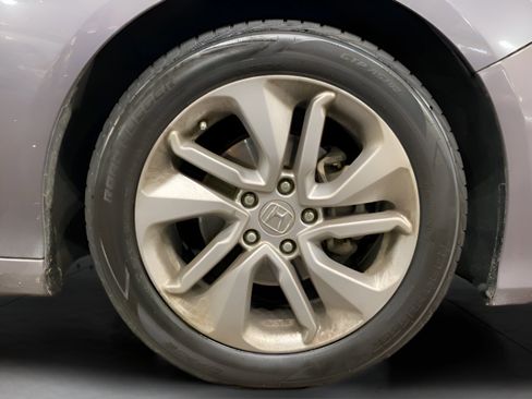 Used 2018 Honda Accord LX image 22