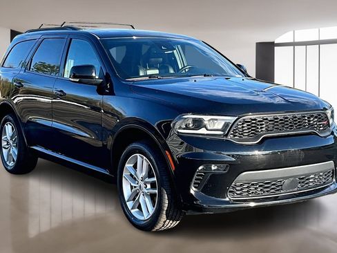 Used 2023 Dodge Durango GT image 1