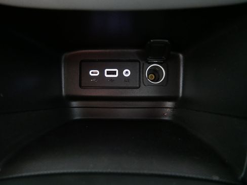 Used 2023 Chevrolet Equinox LS w/ Driver Confidence II Package AWD/4WD image 31