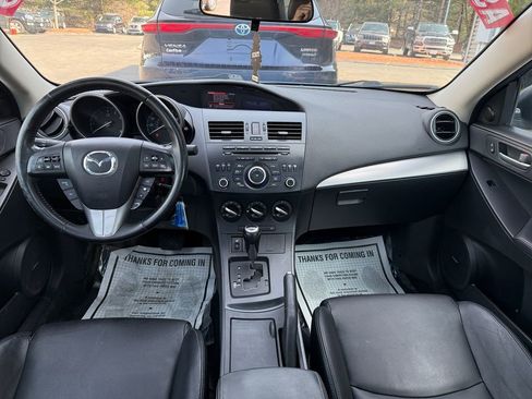 Used 2012 MAZDA MAZDA3 i Grand Touring w/ Tech Pkg image 17