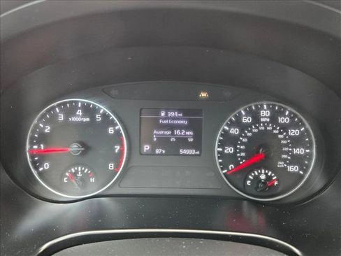 Used 2021 Kia Seltos S image 11