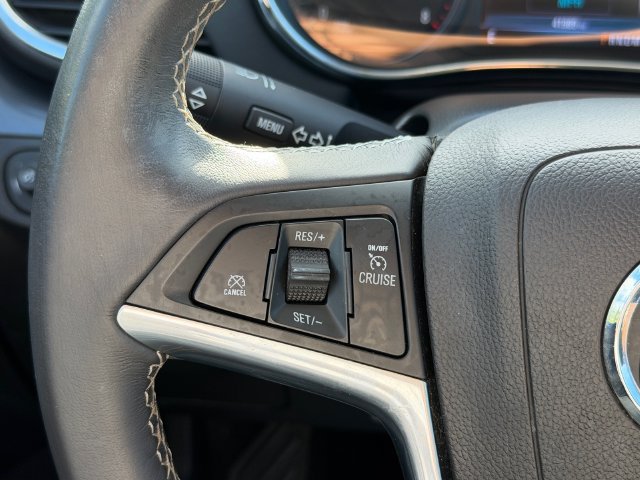 Certified 2020 Buick Encore Preferred FWD image 28