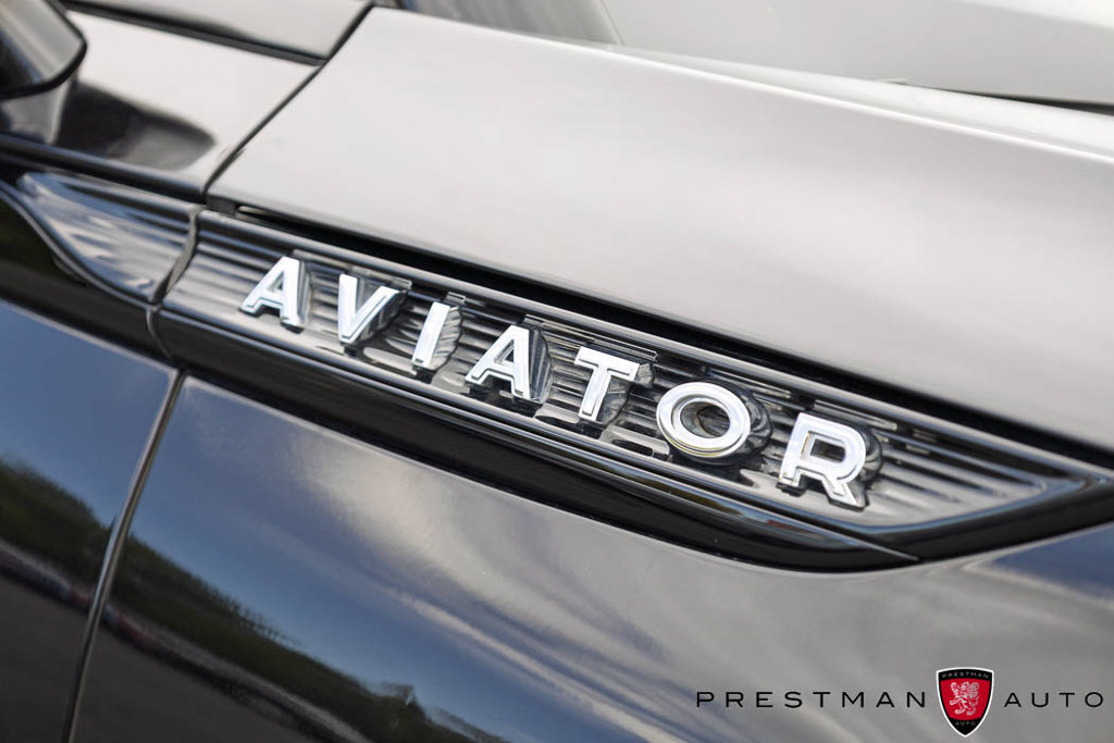 Used 2023 Lincoln Aviator Reserve w/ Equipment Group 201A AWD/4WD image 11