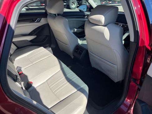 Used 2018 Honda Accord EX-L image 23