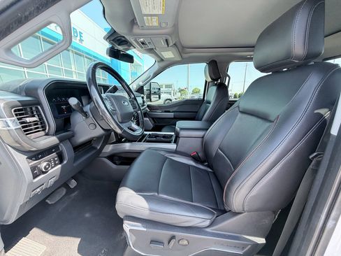 Used 2023 Ford F350 Lariat w/ Chrome Package AWD/4WD image 22
