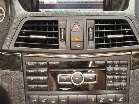 Used 2013 Mercedes-Benz E 550 Cabriolet image 17