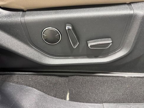 Used 2024 Ford Expedition Max Limited image 23