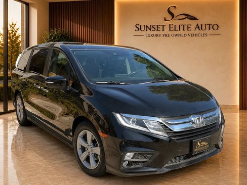 Used 2020 Honda Odyssey EX image 1