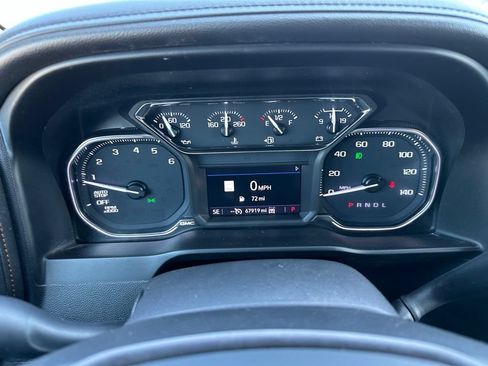 Used 2021 GMC Sierra 1500 AT4 w/ AT4 Value Package AWD/4WD image 37
