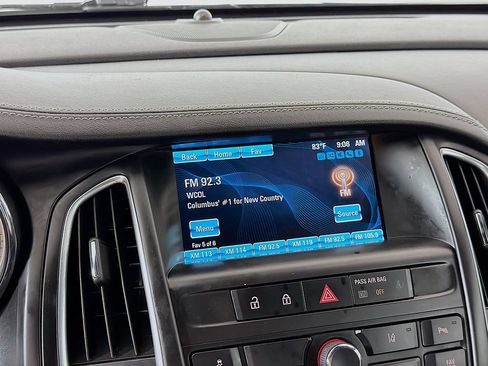 Used 2019 Buick Cascada Premium FWD image 31