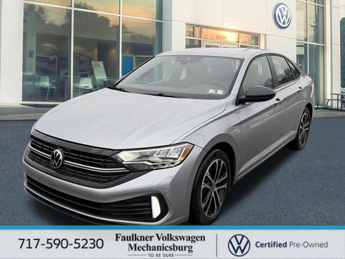 Used 2023 Volkswagen Jetta Sport image 1