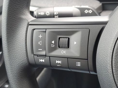 New 2026 Nissan Kicks SV image 12