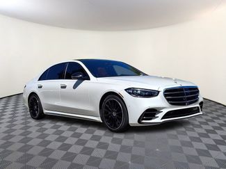 Used 2023 Mercedes-Benz S 580 4MATIC Sedan video 1