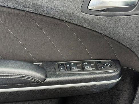 Used 2022 Dodge Charger SXT image 19