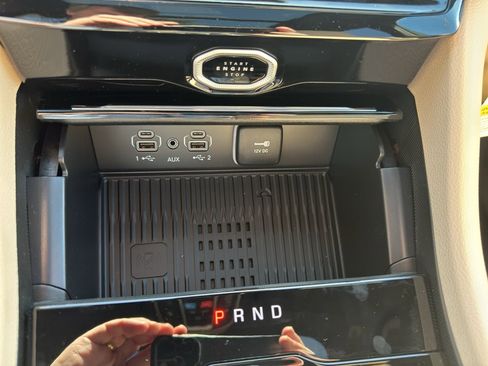 New 2026 Jeep Grand Cherokee Limited w/ Luxury Tech Group II image 21