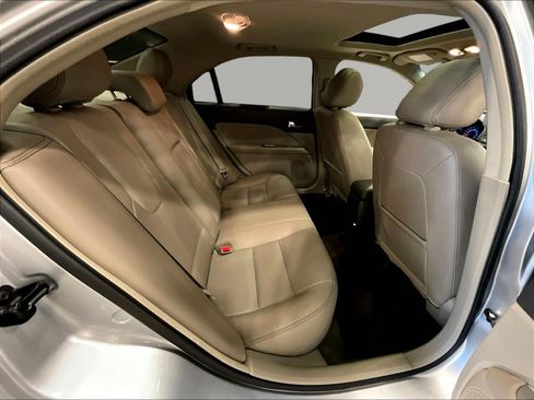 Used 2011 Ford Fusion SEL w/ 301A Rapid Spec Order Code FWD image 25
