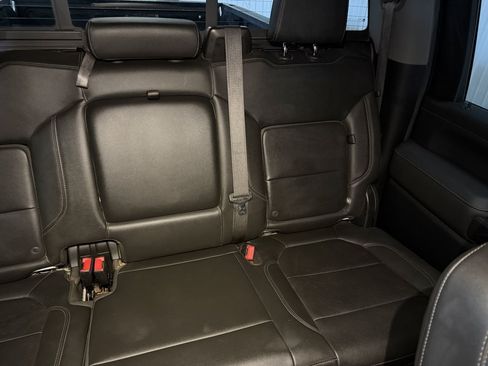 Used 2020 Chevrolet Silverado 2500 LTZ w/ LTZ Convenience Package AWD/4WD image 33