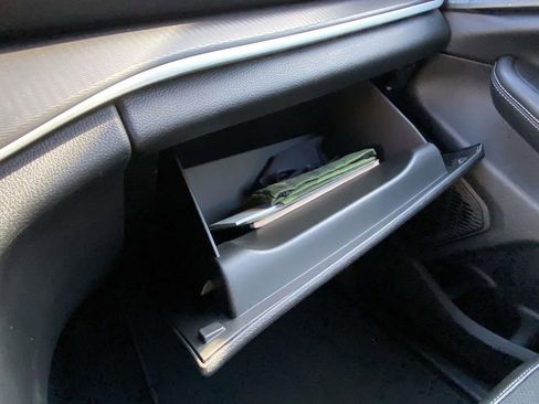 Used 2024 Jeep Grand Cherokee L Altitude image 32