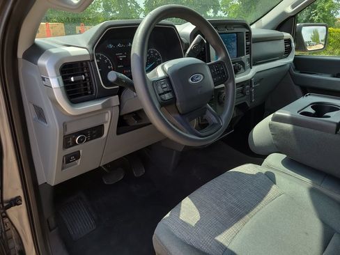 Used 2023 Ford F150 XLT AWD/4WD image 15