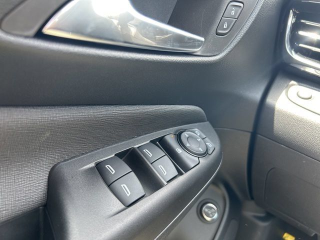 New 2026 Buick Envista Preferred FWD image 35