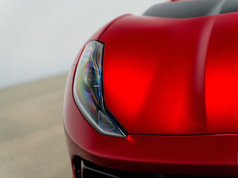 Used 2024 Ferrari 812 Competizione RWD image 98