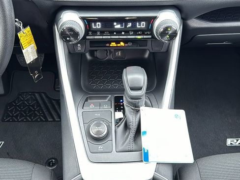 New 2025 Toyota RAV4 LE image 31