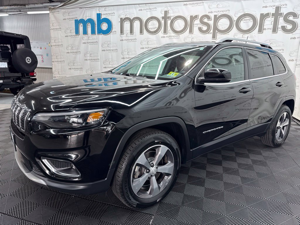 Used 2019 Jeep Cherokee Limited AWD/4WD image 2
