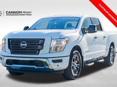 Used 2024 Nissan Titan SV w/ SV Convenience Package