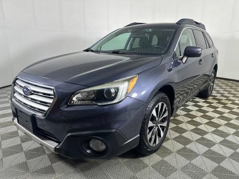Used 2016 Subaru Outback 3.6R Limited AWD/4WD image 3